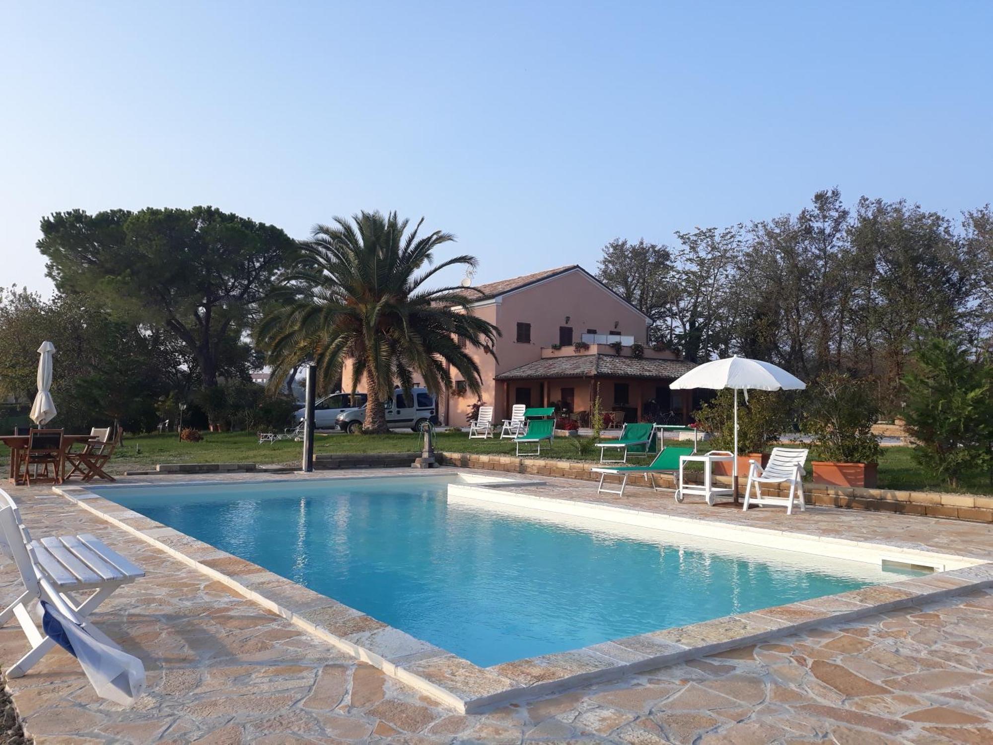 Appartamento Fronte Piscina Монтемарчіано Екстер'єр фото